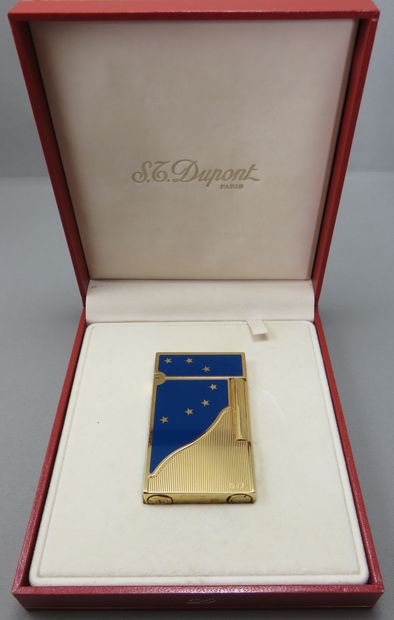 null S.T. Dupont - Paris 

 Briquet "Europa 1993", édition limitée à 4.000 exemplaires,...
