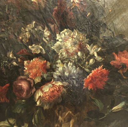 null Ecole FRANCAISE vers 1740, Bouquet de fleurs, huile sur toile. 63 x 50 cm. (soulèvements...
