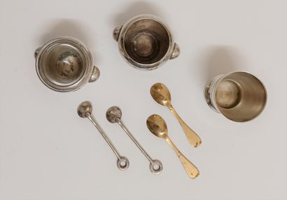 null Pair of silver plated SALTERONS, stamped "CGF". A salt cellar is joined to it,...