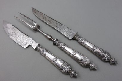 null Ensemble d'un Couvert de Chasse et Couteau à Découpé

 manches en argent fourré...