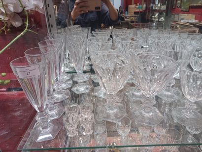 null 
BACCARAT. Part of glass service in crystal, HARCOURT model including: 7 flutes,...