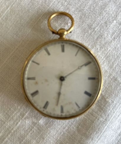 null Montre de gousset en or jaune 18k(750) à clé, ciselée d'un écusson orné d'oiseaux...