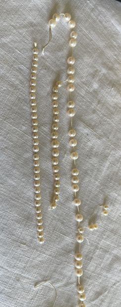 null Rangs de perles de culture de différentes tailles (accidents)