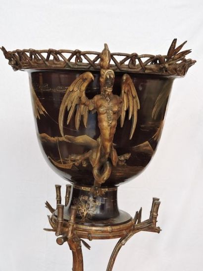 null Edouard LIEVRE (1828-1886) for the MARNYHAC company. Planter in bronze and gilded...
