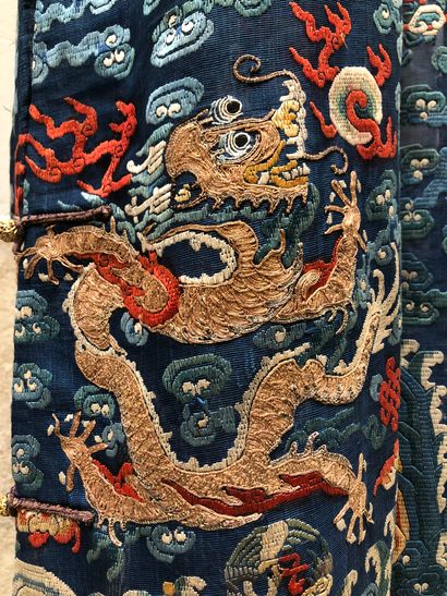 null Summer dress in silk, linen and gold thread decorated with nine dragons with...