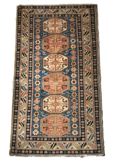 null Caucasus Shirvan RUG, weft and warp in cotton, velvet and wool, with blue background,...