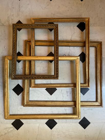 null Lot of four frames including: a frame with frieze of ribbons, XIXth, (40,5 x...
