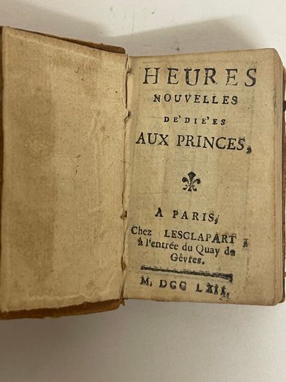 null Minuscule: "Heures nouvelles dédiées aux Princes" inParis chez Lesclapart, 1762....