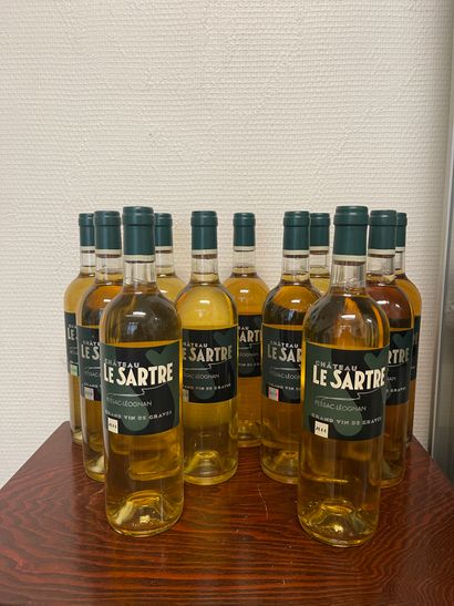 11 bouteilles de Château Le Sartre, grand...