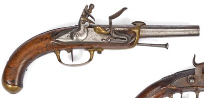 Pistolet réglementaire de marine modèle 1779...