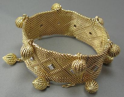 null Sterlé Bracelet ruban souple en or maille paillasson, le centre formant une...
