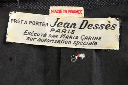 JEAN DESSES PRÊT A PORTER EXECUTE PAR MARIA CARINE SUR AUTORISATION SPECIALE, circa...