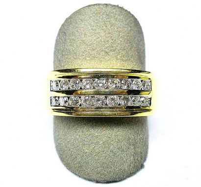 null Bague or jaune double rang sertie de diamants ronds taille brillant moderne...