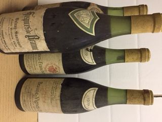 null Ensemble de 4 bouteilles : 1 bouteille MOREY-ST-DENIS Poulet 1959 (ets, TLB)...