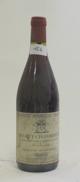 null 1 Bouteille Gevrey Chambertin 1980 Etiquette légérement tachée.