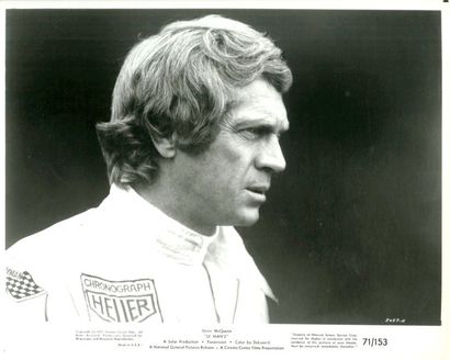 null Steve MC QUEEN, Le Mans, tirage argentique d'époque. 20 x 25 cm.