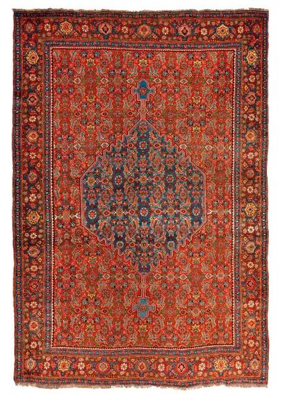 null Ancien BIDJAR tissé sur chaine en laine (Perse), vers 1870-1880. Un champ rouge...