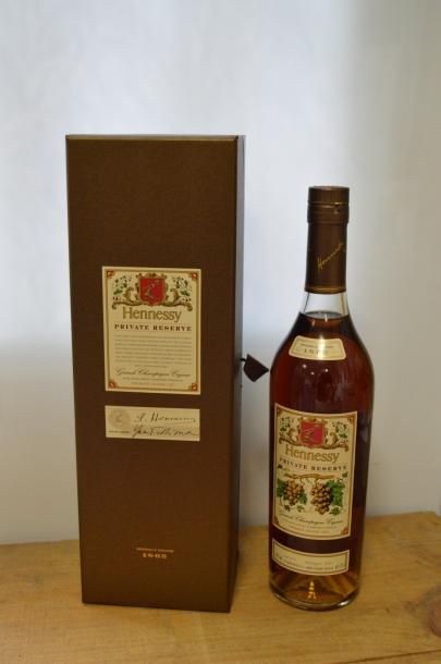 null 1 bouteille GRANDE CHAMPAGNE "1° Grand cru, Private Réserve", Hennessy (cof...