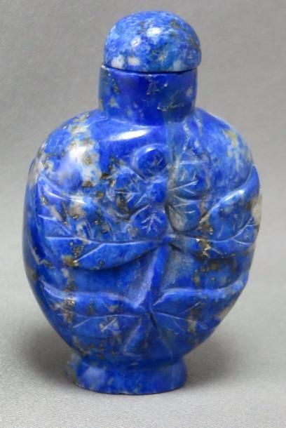 Tabatière chinoise en lapis lazuli teint...