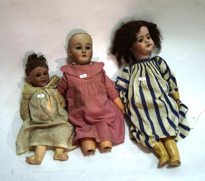 null Trois poupées dont bébé SFBJ accidenté – poupée allemande « MONTRESOR » incomplète...