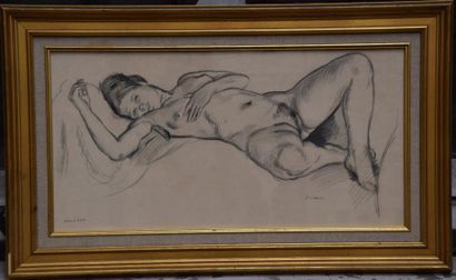 null Pierre CORNU (1895-1996), Repos du modèle, dessin au fusain. 28 x 51 cm. 