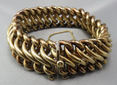 null BRACELET gourmette en or 18k, maille en S, fermoir à cliquet avec chaînette...