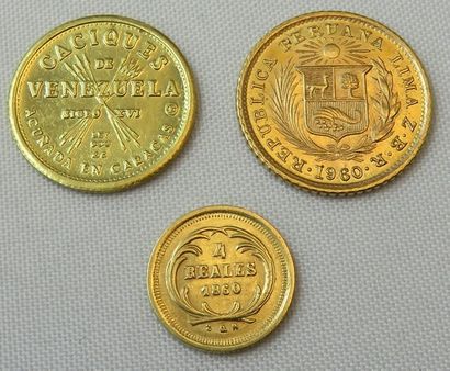 null PEROU. 1/5ème de libra. 1960. (Fr. 75). GUATEMALA. 4 reales. 1860. (Fr. 37)....