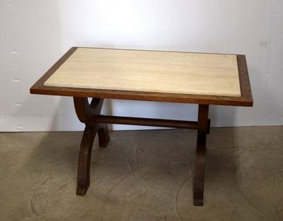 null Dans le goût de Jean-Charles MOREUX (1892-1956). Petite table basse rectangulaire...