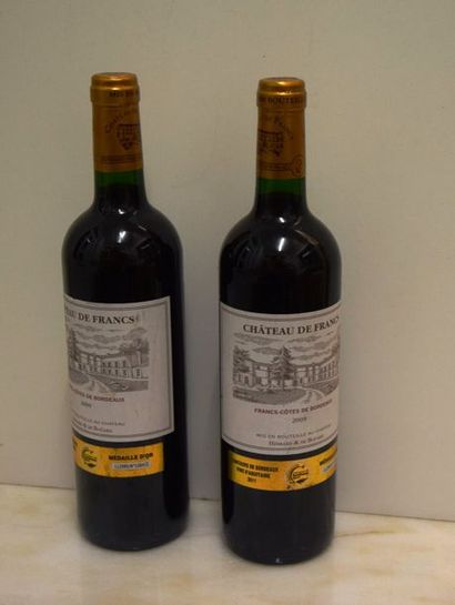 null ensemble de 9 bouteilles :1 bouteille CH. CHEVROL BEL-AIR, Lalande de Pomerol...