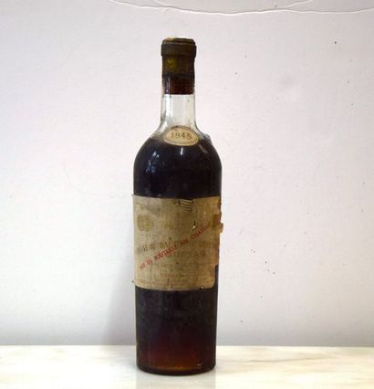 null 1 bouteille LOUPIAC Château Dauphine 1945 (elt, MB) 