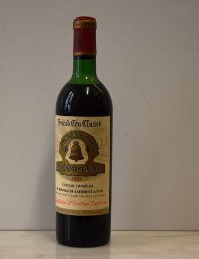 null 1 bouteille CH. ANGELUS, 1° Grand Cru St-Emilion 1967 (MB) 