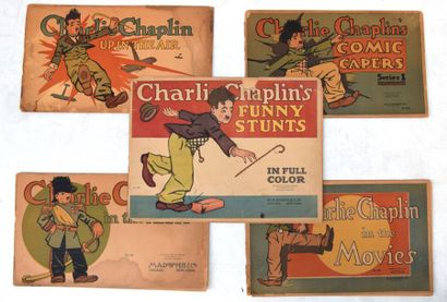 null Suite de CINQ ALBUMS Charlie Chaplin. 