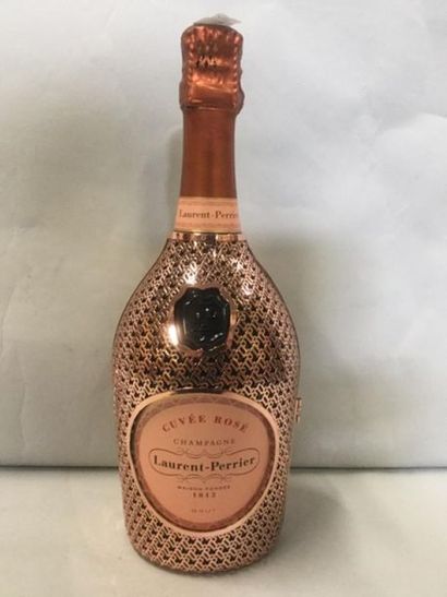 null 4 LAURENT PERRIER ROSE "MAILLE" 75 CL EDITION LIMITEE 