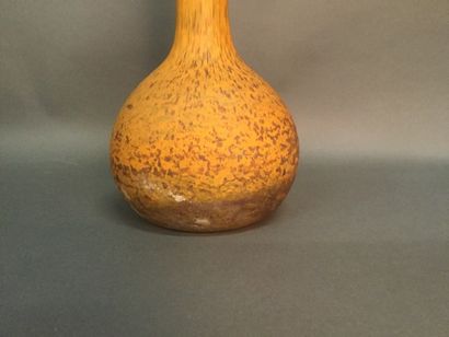 null DELATTE, Berluze pâte de verre vase with flaky decoration on an orange background,...