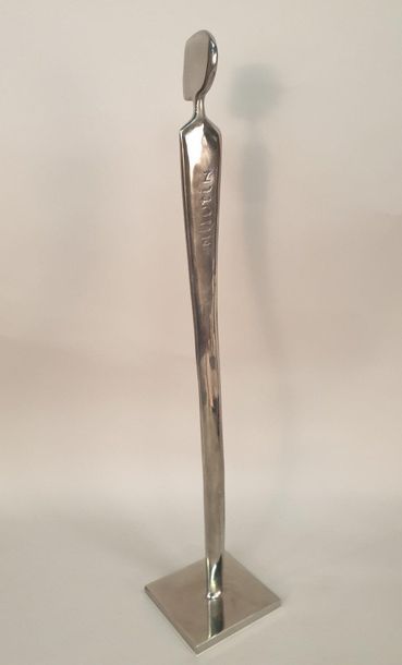 null Milutin MRATINKOVIC, "Voyageur", sculpture en Inox, H : 52 cm (sans le socl...