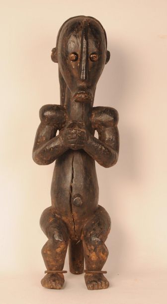 null FANG N'TUMU ( Gabon / Guinée Equato) Hauteur 64cm



Effigie masculine gardien...