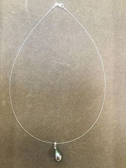 null PENDENTIF en or blanc 0,8 g et perle diam. 10,5 mm(1083) 