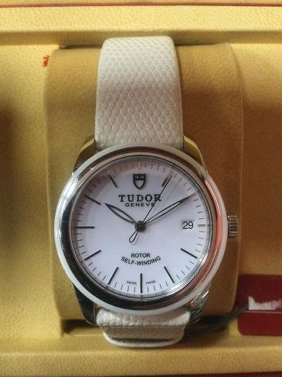 null TUDOR, Watch model GLAMOUR, DATE, white dial 36 mm, new condition with papers...