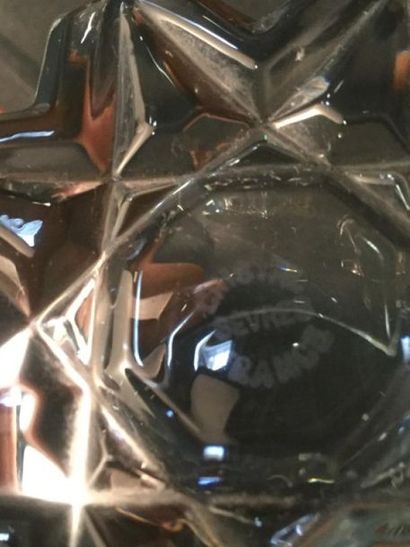 null SEVRES, ensemble de 9 verres à whisky en cristal, porte la marque de la cristallerie...
