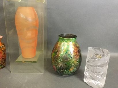 null Lot of 6 Contemporary Design Vases, some signed : Laque Line, Mistigri Chapoutier,...