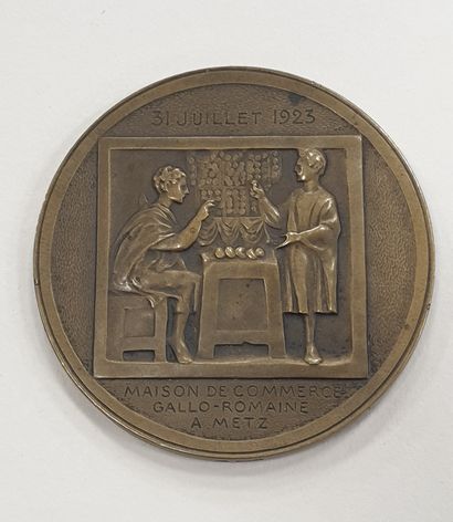 null MEDAILLE - Chambre du commerce de Metz, 1923, bronze, diam. 51 mm, poids : 53,5...