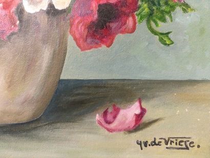 null Y.V. DE VRIESE (XXème), Bouquet d'anémones dans un vase, HSP, SBD, dim. 37,5...