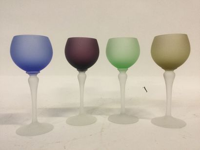 null MURANO : 4 verres colorés