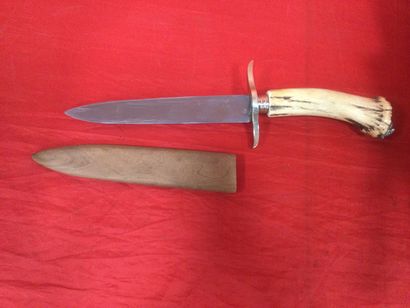 null 1 Hunting knife signed Guerre à Langres deer handle
