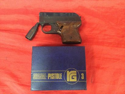 Rohm R6 cal 6mm alarm pistol