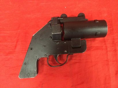null 1 English flare gun for use in fortresses