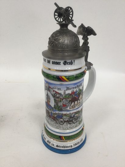 null 1 German porcelain mug with a horseman decoration and pewter soldier lid