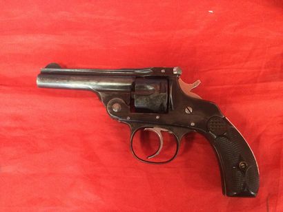 null 1 revolver HOPKINS and ALLEN cal 32sw ( cat D free sale to major )