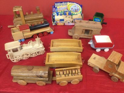 Set of wooden locomotives and wagons