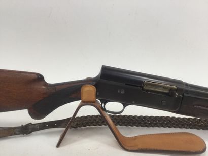 null BROWNING rifle semi automatic cal 16 n° 3492